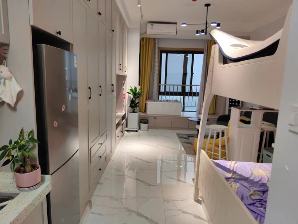 淇河建業(yè)壹號城邦一室出租，精裝修 拎包入住，家具家電全新