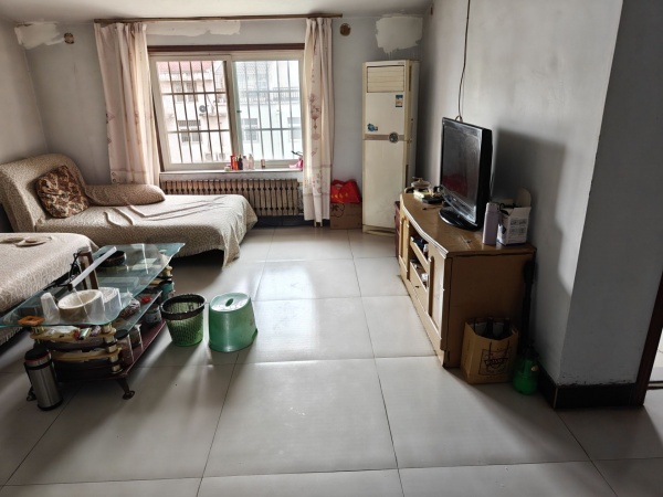 牟山一區(qū)，房屋出售！